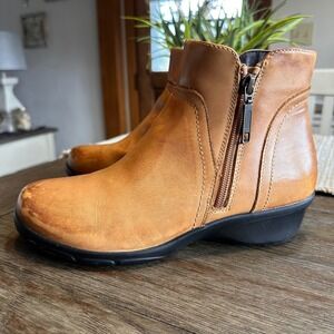 Propet Tan Leather Ankle Boots Wide Width Waverly Zip‎ Comfort USA 8 X(2E)